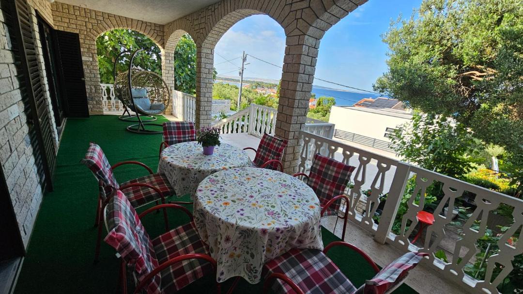 Photo of Patio Balcony in Banjol