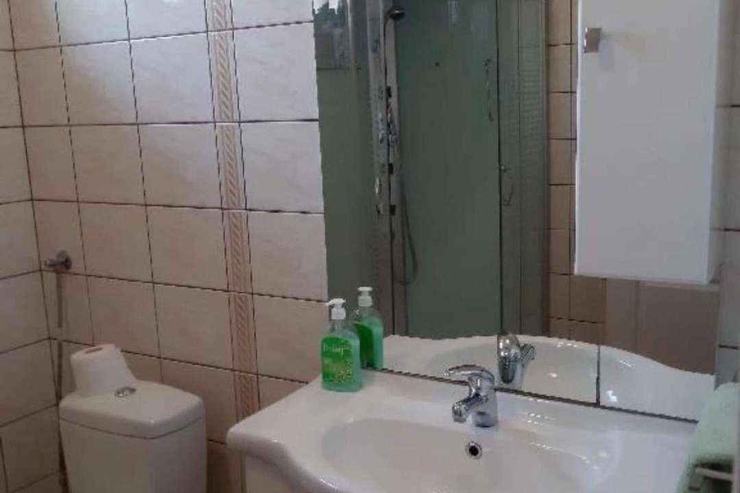 Photo of Bathroom in Draz