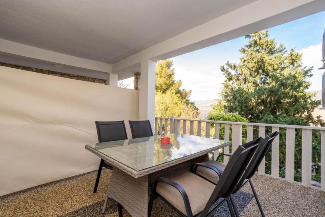 Photo of Patio Balcony in Donji Karin