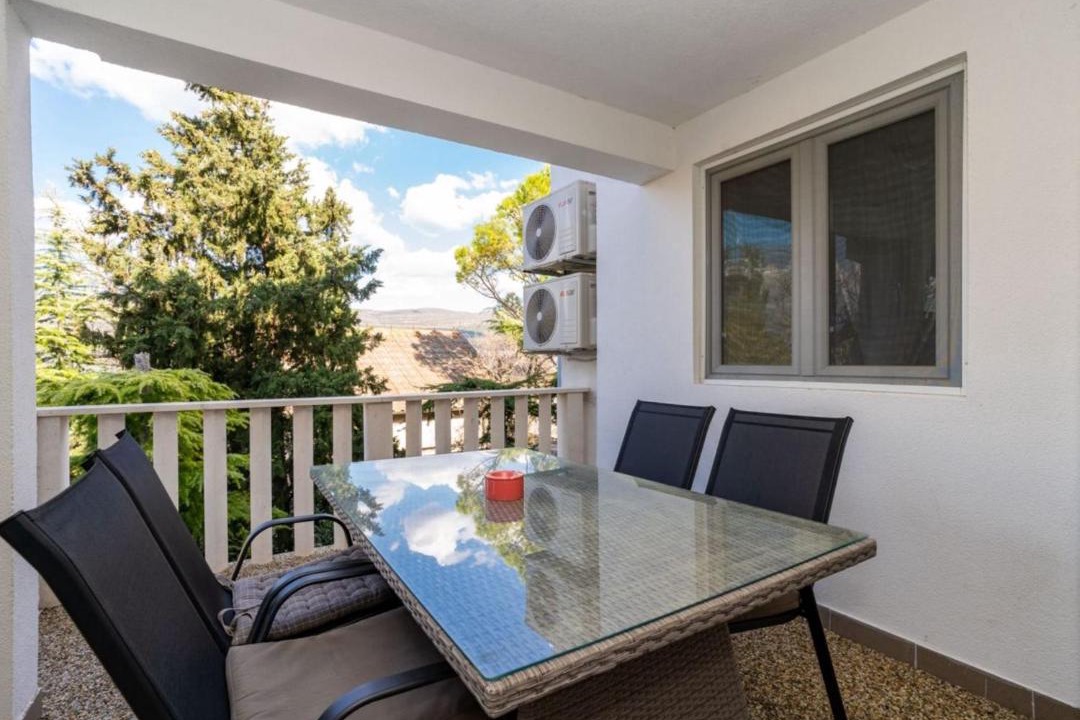 Photo of Patio Balcony in Donji Karin