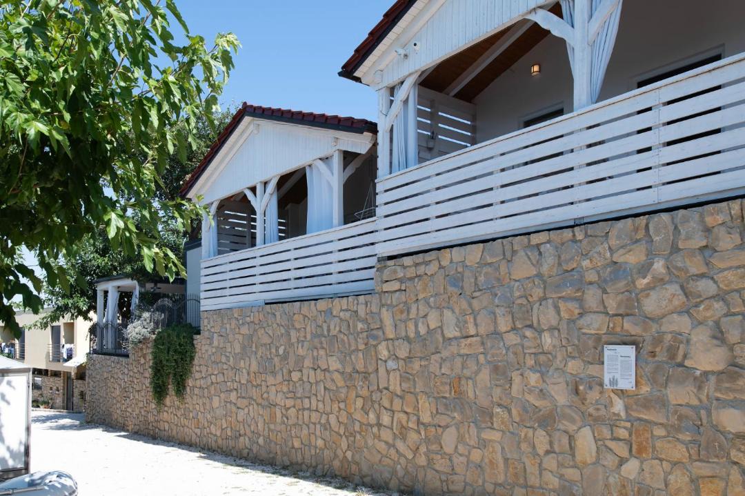 Photo of Others in Rtina