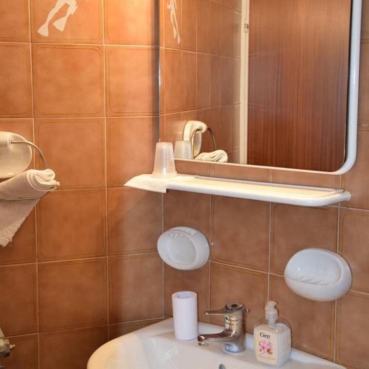 Photo of Bathroom in Brsec