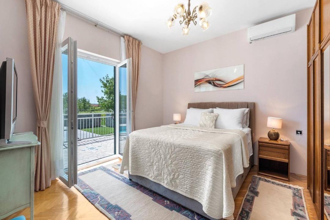 Photo of Bedroom in Unesic