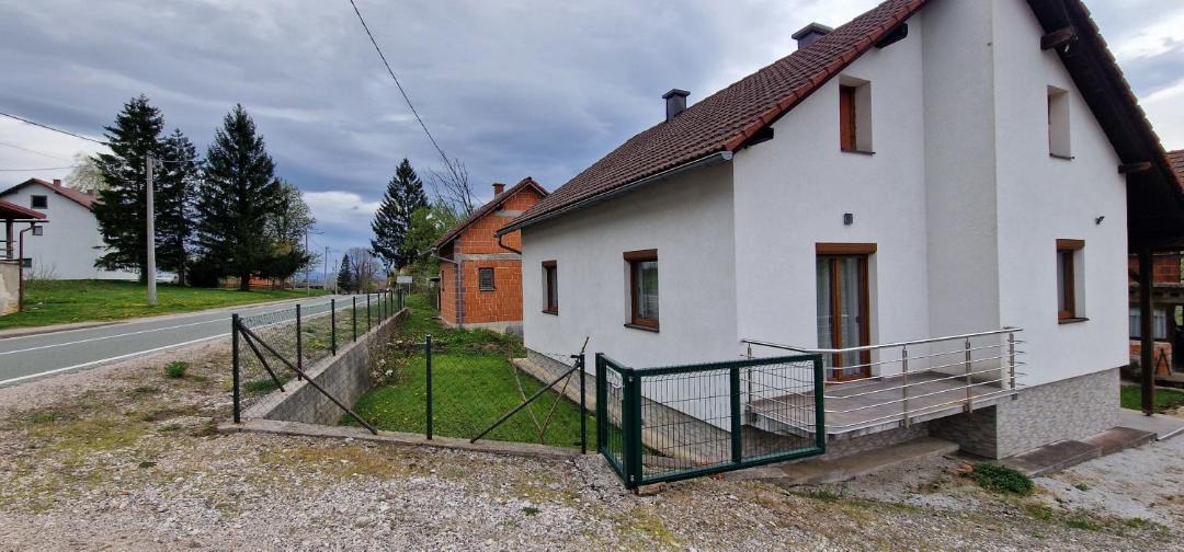 Photo of Others in Seliste