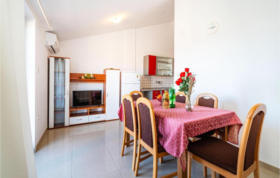 Photo of Kitchen in Nevidane