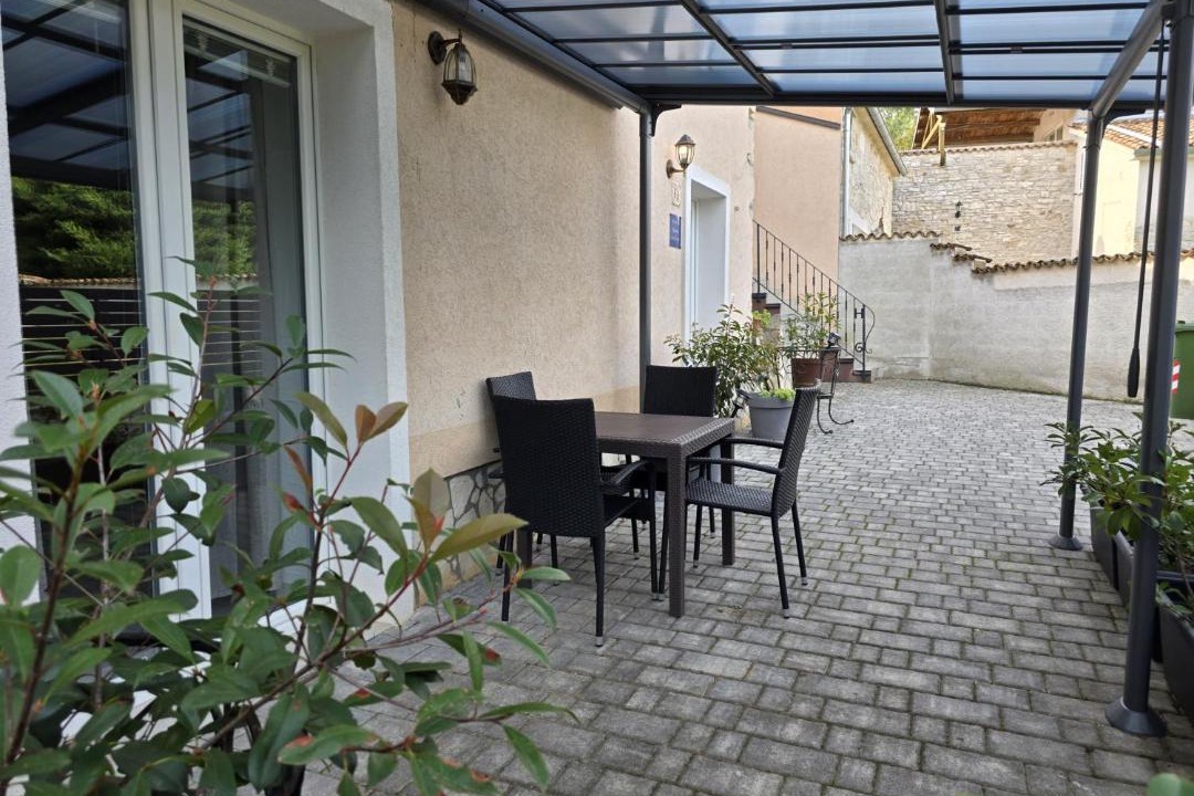 Photo of Patio Balcony in Bale