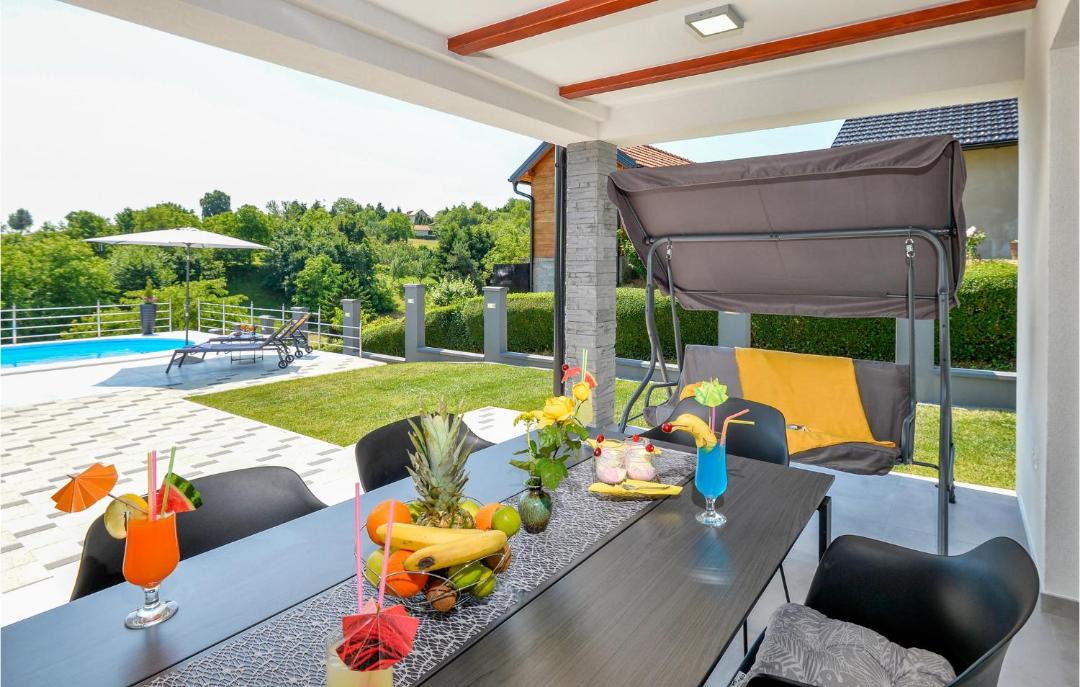 Photo of Patio Balcony in Gornji Kneginec