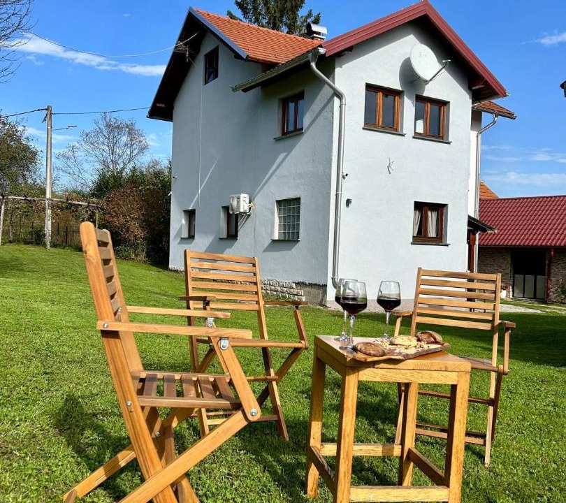 Photo of Others in Vojnic