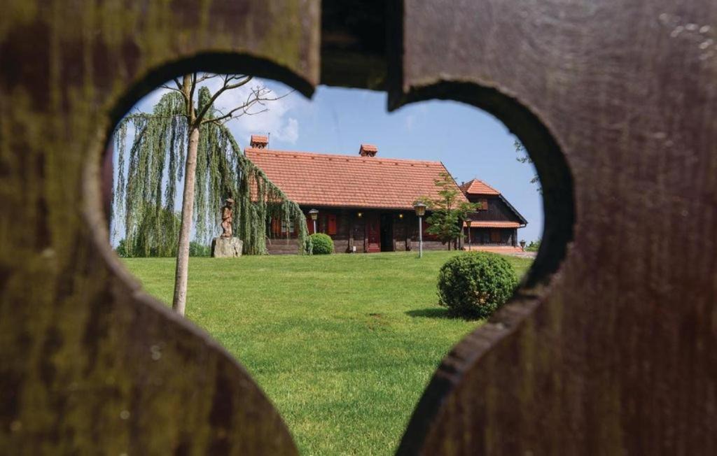 Photo of Others in Kravarsko