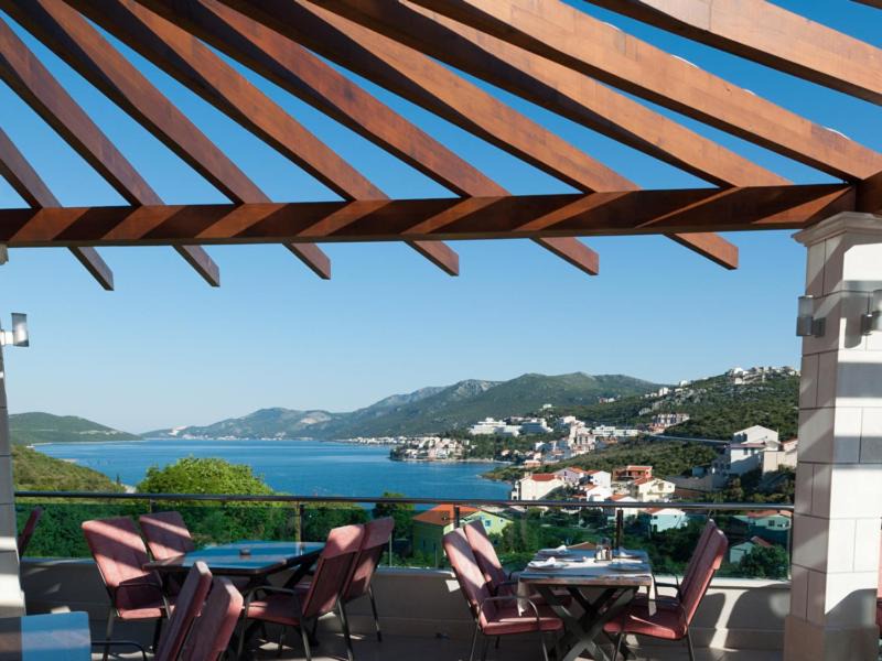 Photo of Others in Neum