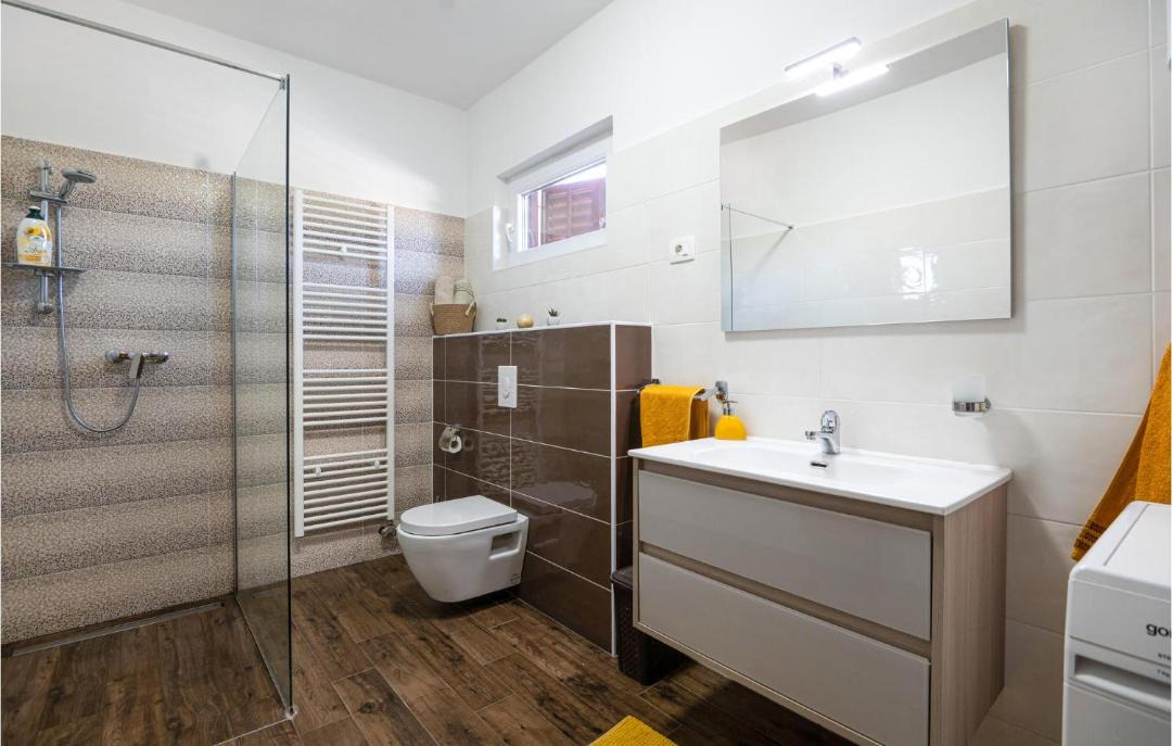 Photo of Bathroom in Skabrnja