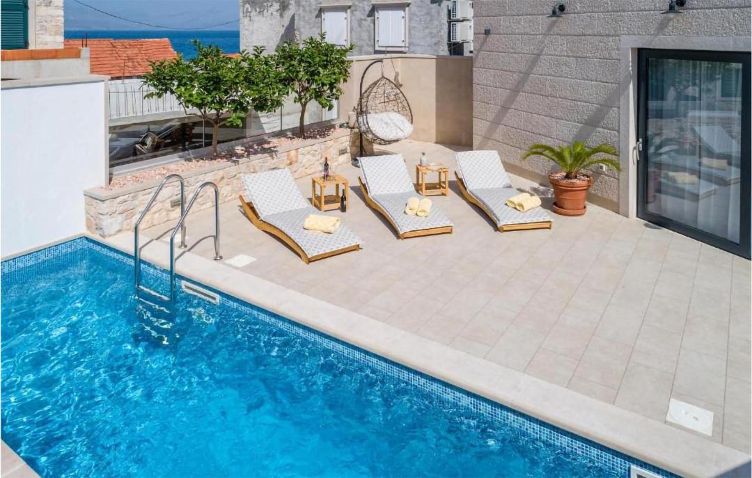 Photo of Patio Balcony in Sutivan