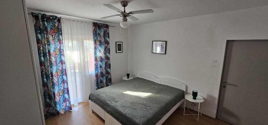 Photo of Bedroom in Seline