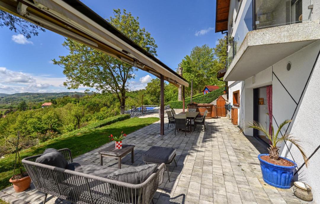 Photo of Patio Balcony in Kumrovec