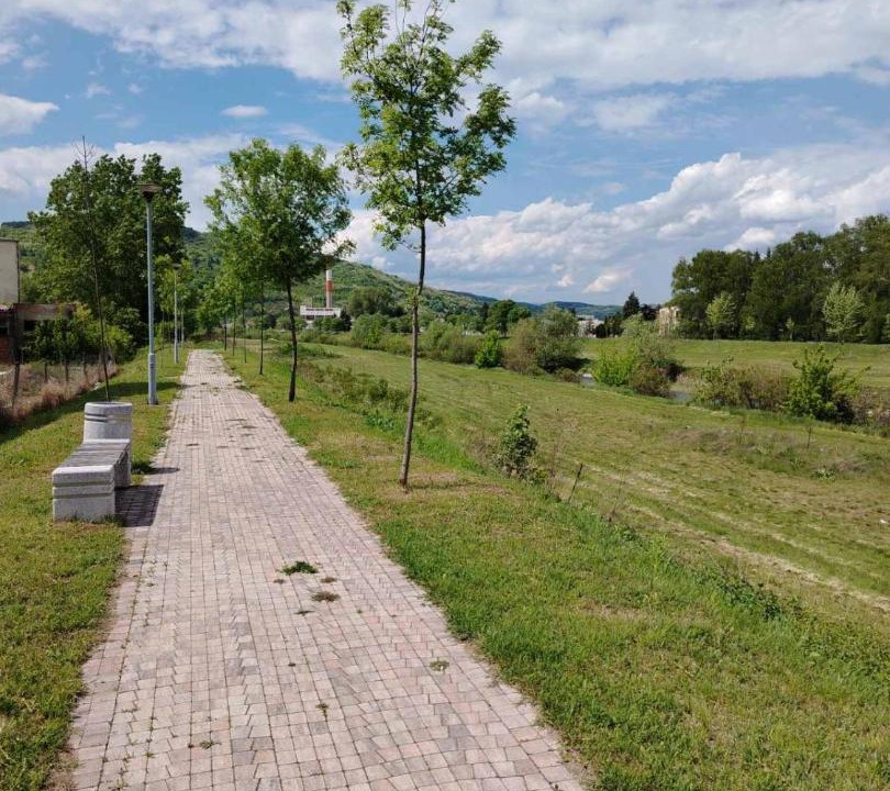 Photo of Others in Pirot