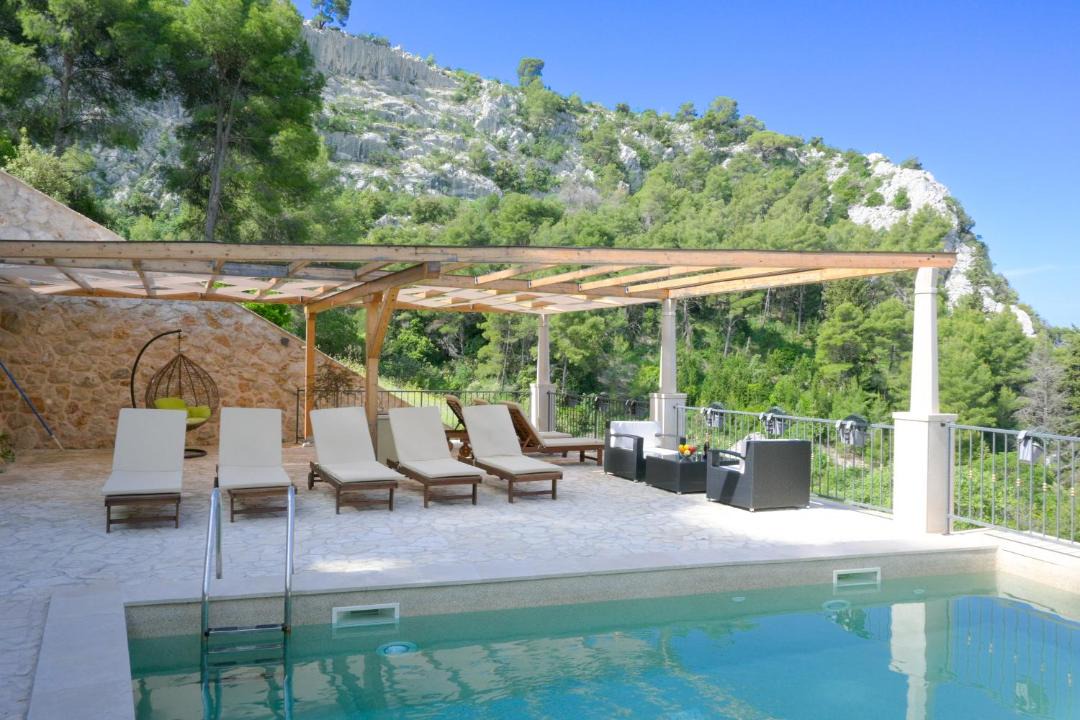 Photo of Others in Hvar