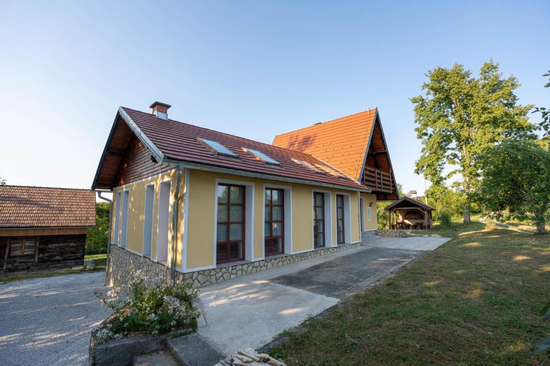 Photo of Others in Vojnic