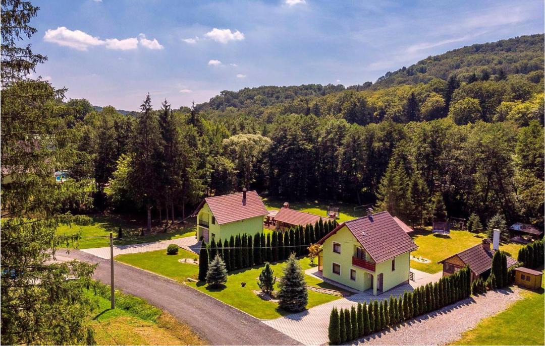 Photo of Others in Brestovac