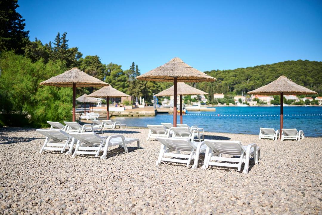 Photo of Others in Cove Tri Zala (Zrnovo)