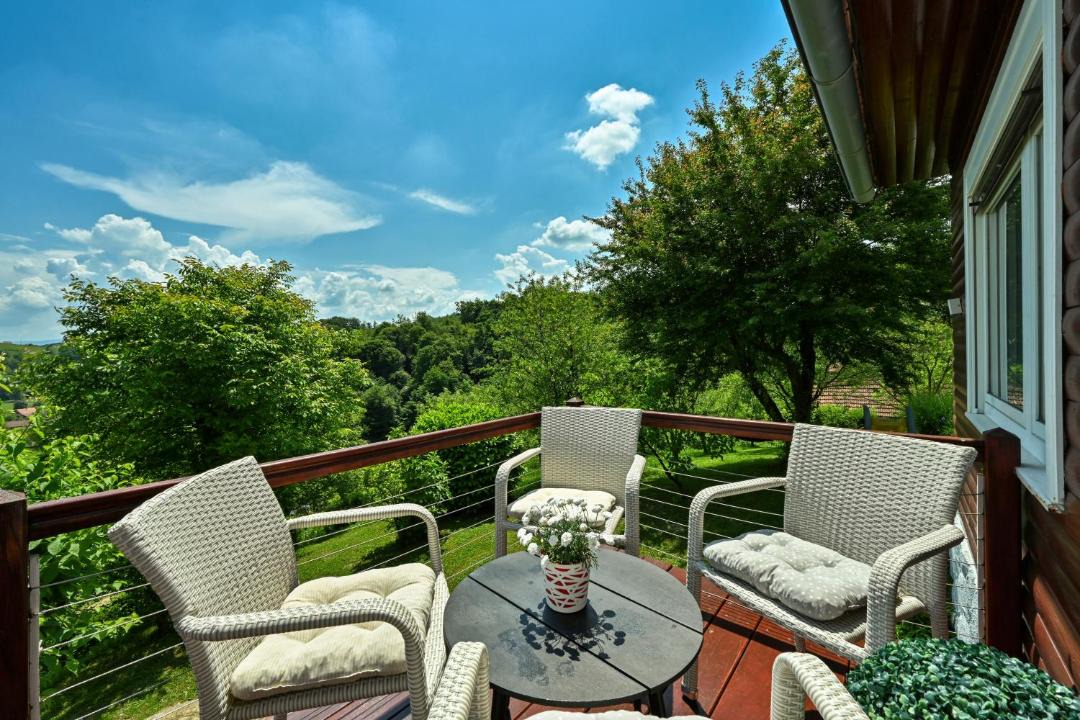 Photo of Patio Balcony in Veliko Trgovisce