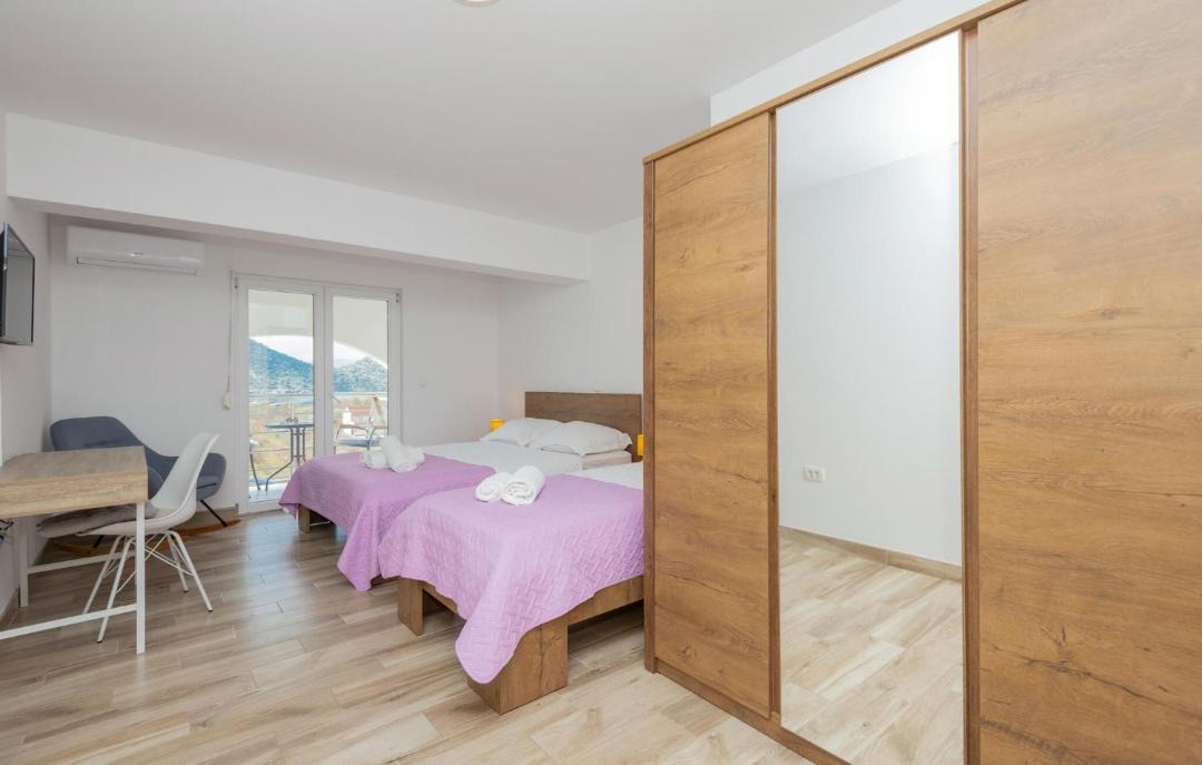 Photo of Bedroom in Ploce