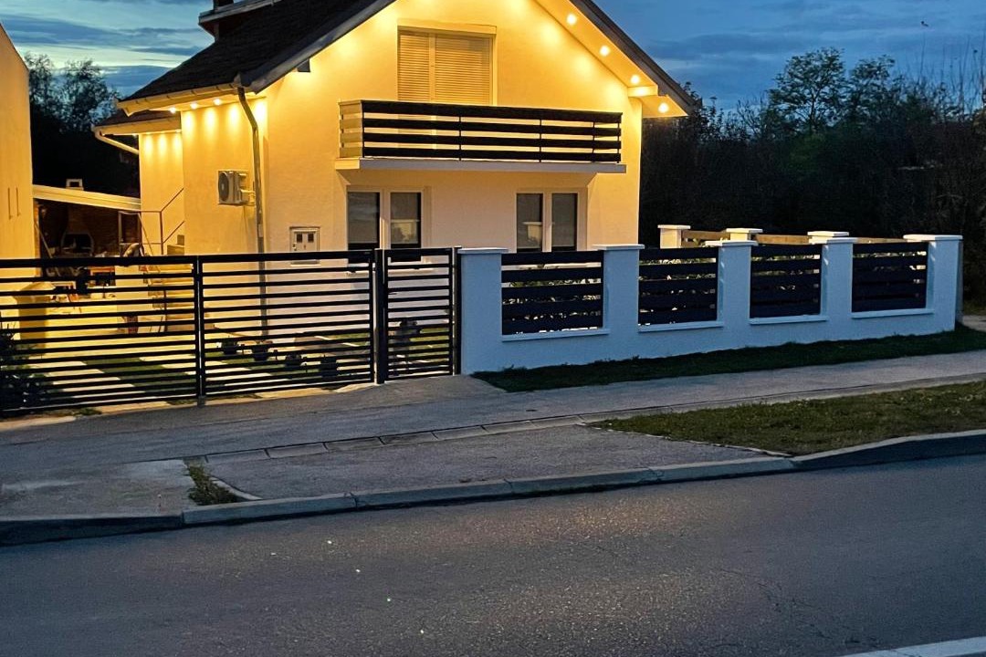 Photo of Others in Vardarac