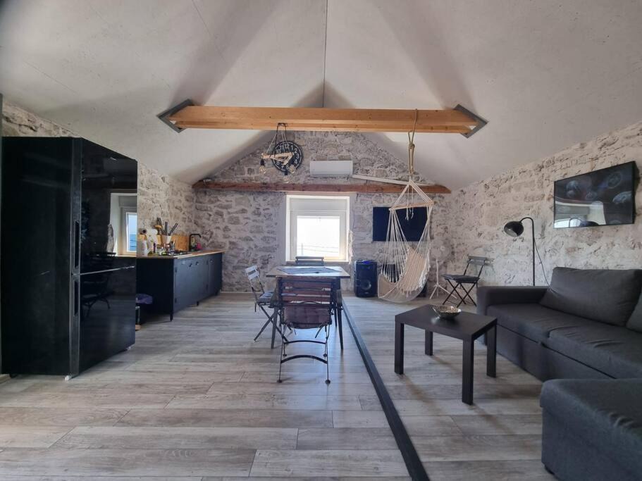 Photo of Livingroom in Rtina