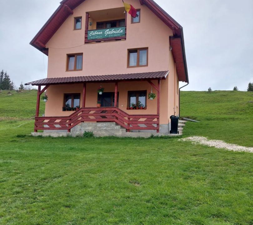 Photo of Others in Garda de Sus