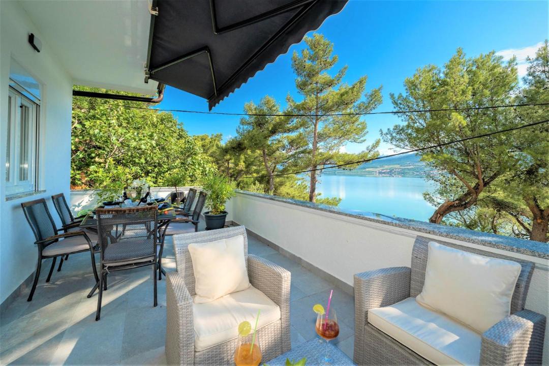 Photo of Patio Balcony in Donji Karin