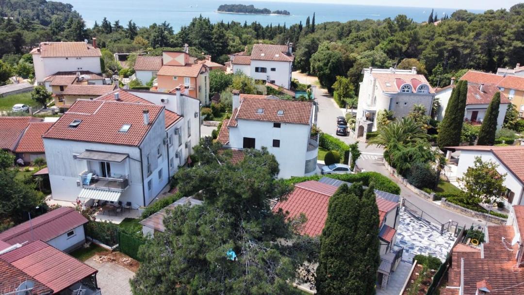 Photo of Buildings in Borik