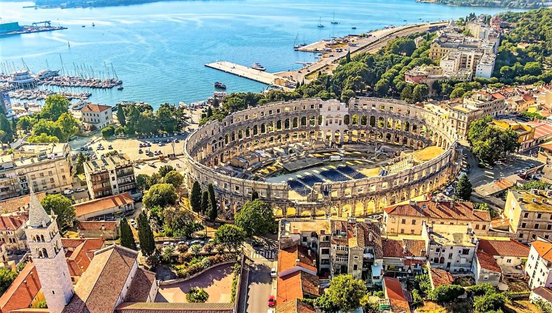 Photo of Others in Pula