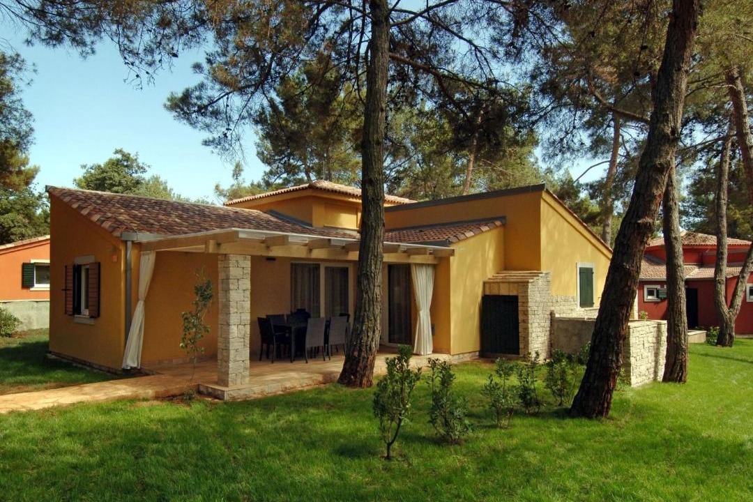 Photo of Others in Monterol