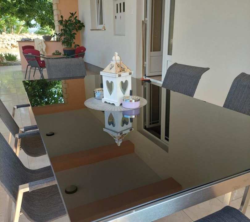 Photo of Others in Mundanije