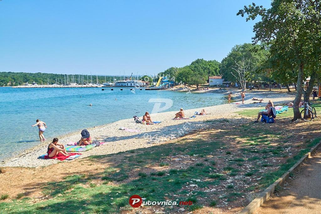 Photo of Others in Cervar Porat