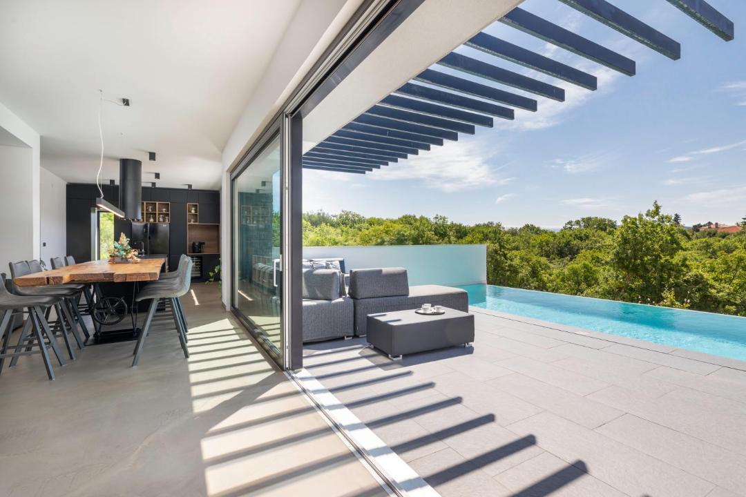 Photo of Patio Balcony in Garica