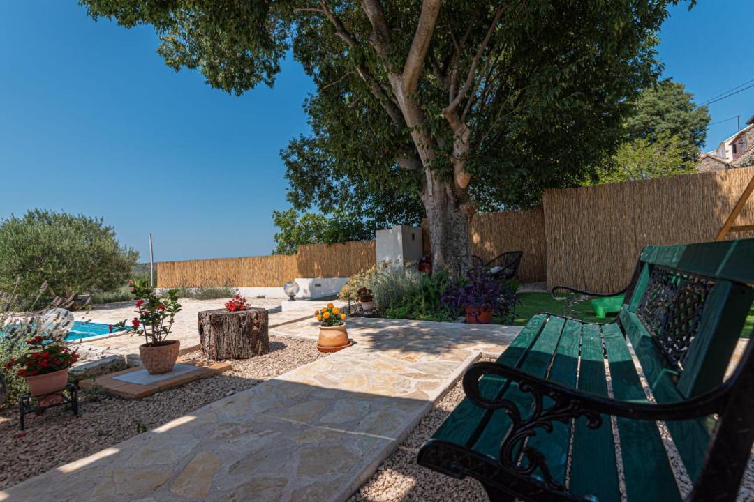 Photo of Patio Balcony in Danilo