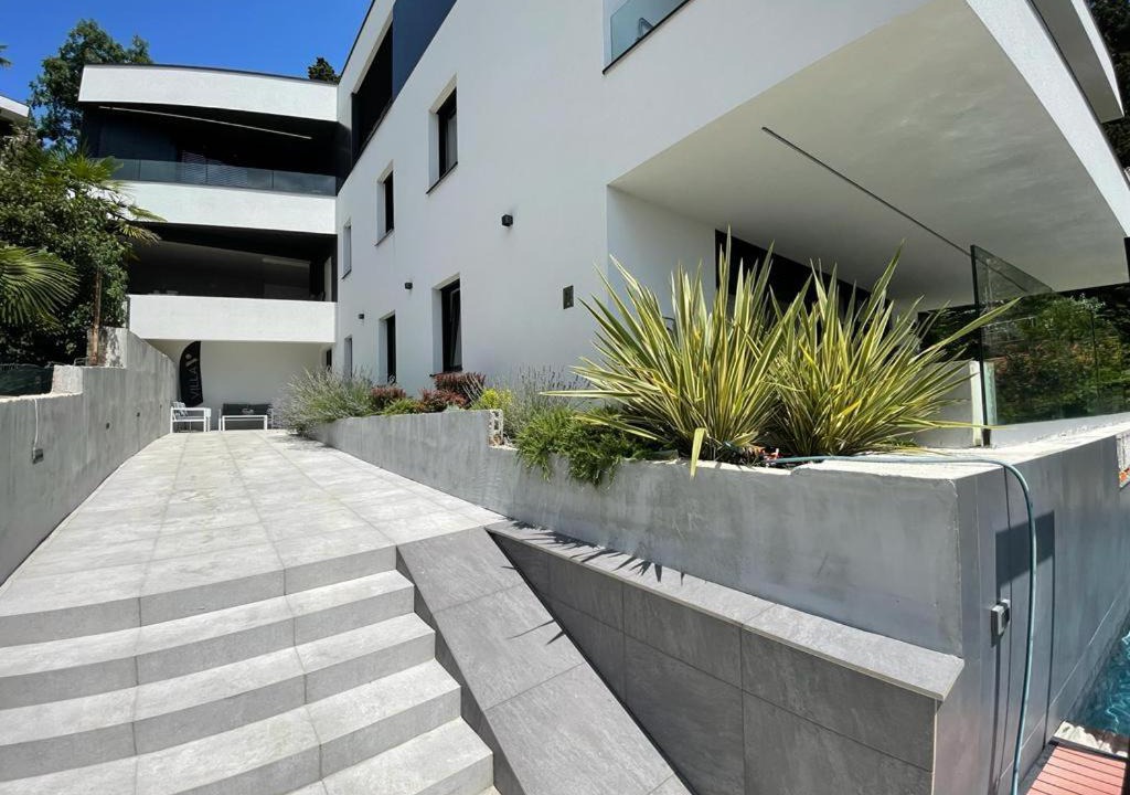 Photo of Others in Sarsoni