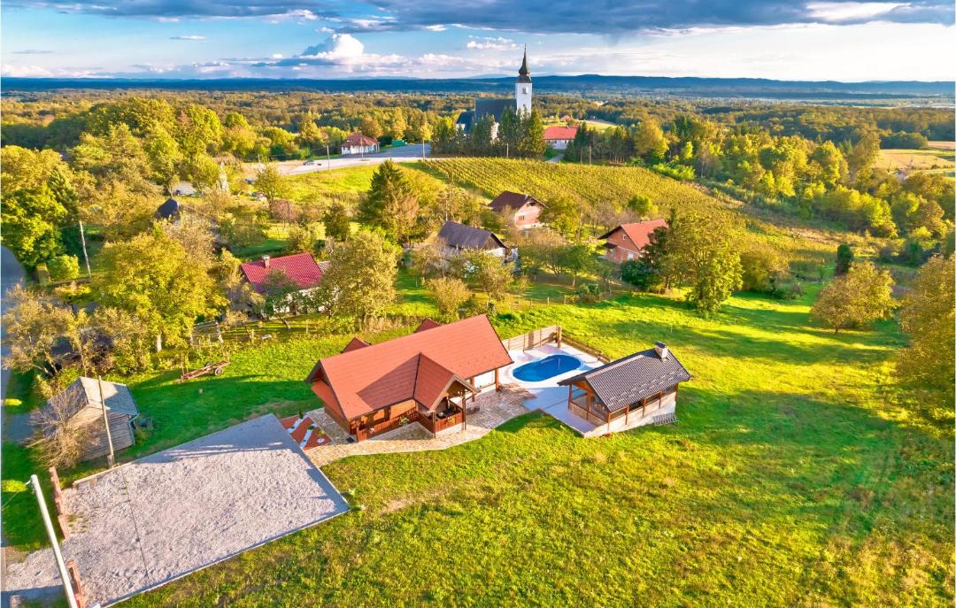 Photo of Others in Pisarovina