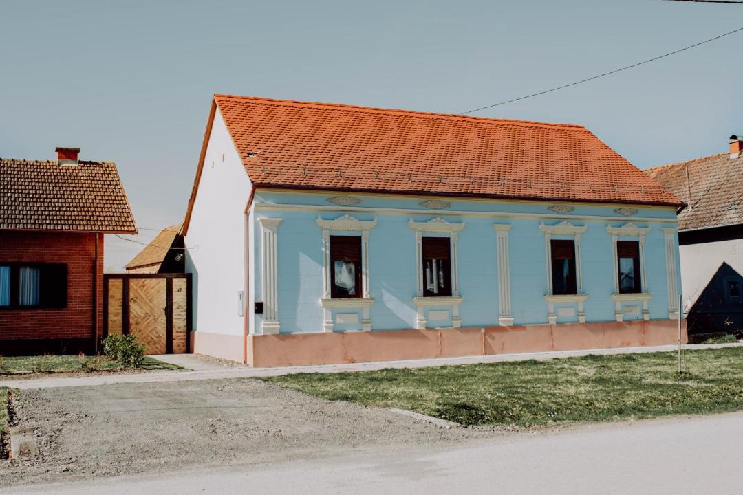 Photo of Buildings in Zupanja