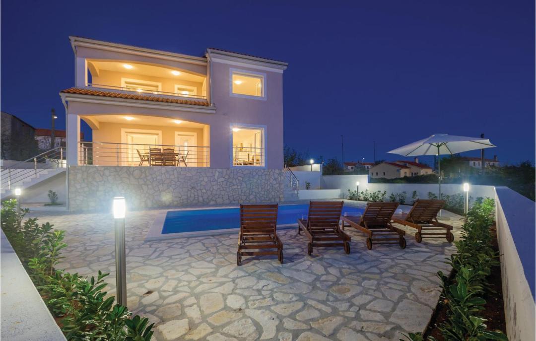 Photo of Patio Balcony in Milohnici