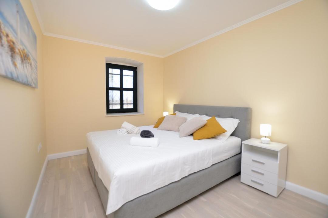 Photo of Bedroom in Cove Murtar