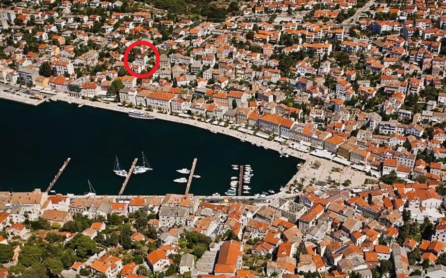 Photo of Buildings in Cove Murtar