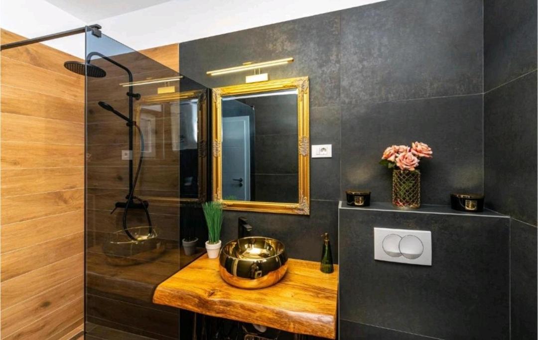Photo of Bathroom in Starigrad