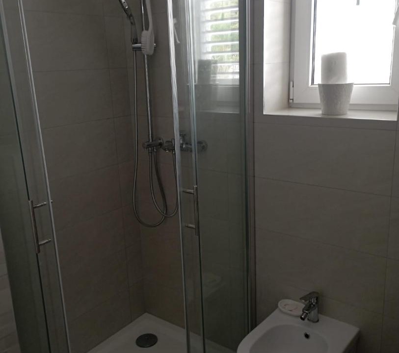 Photo of Bathroom in Seline