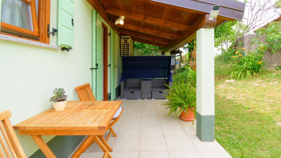 Photo of Patio Balcony in Grabri