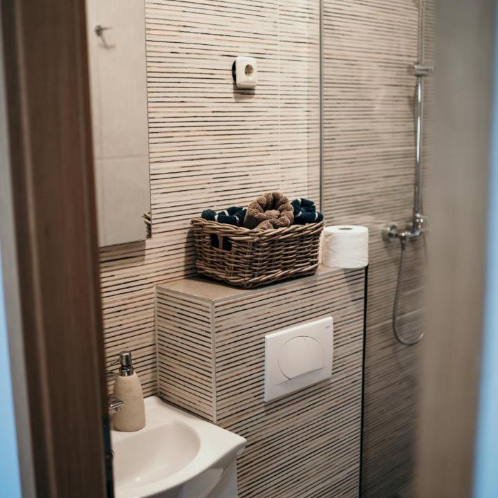 Photo of Bathroom in Cove Murtar