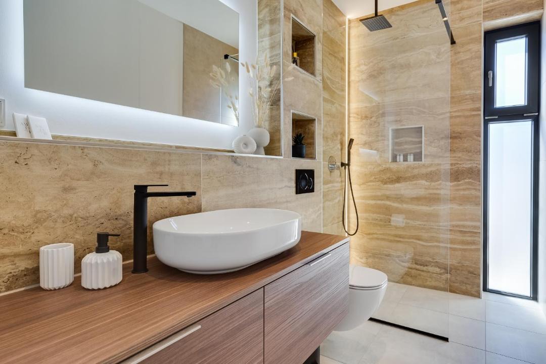 Photo of Bathroom in Seline