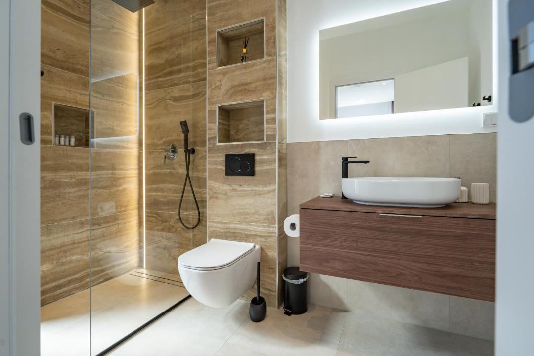 Photo of Bathroom in Seline