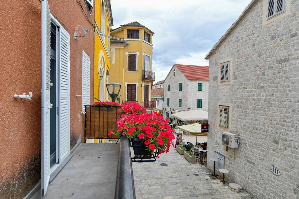 Photo of Buildings in Sinj