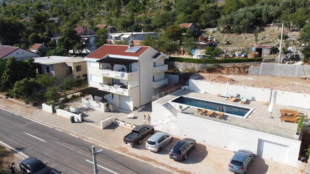 Photo of Others in Starigrad